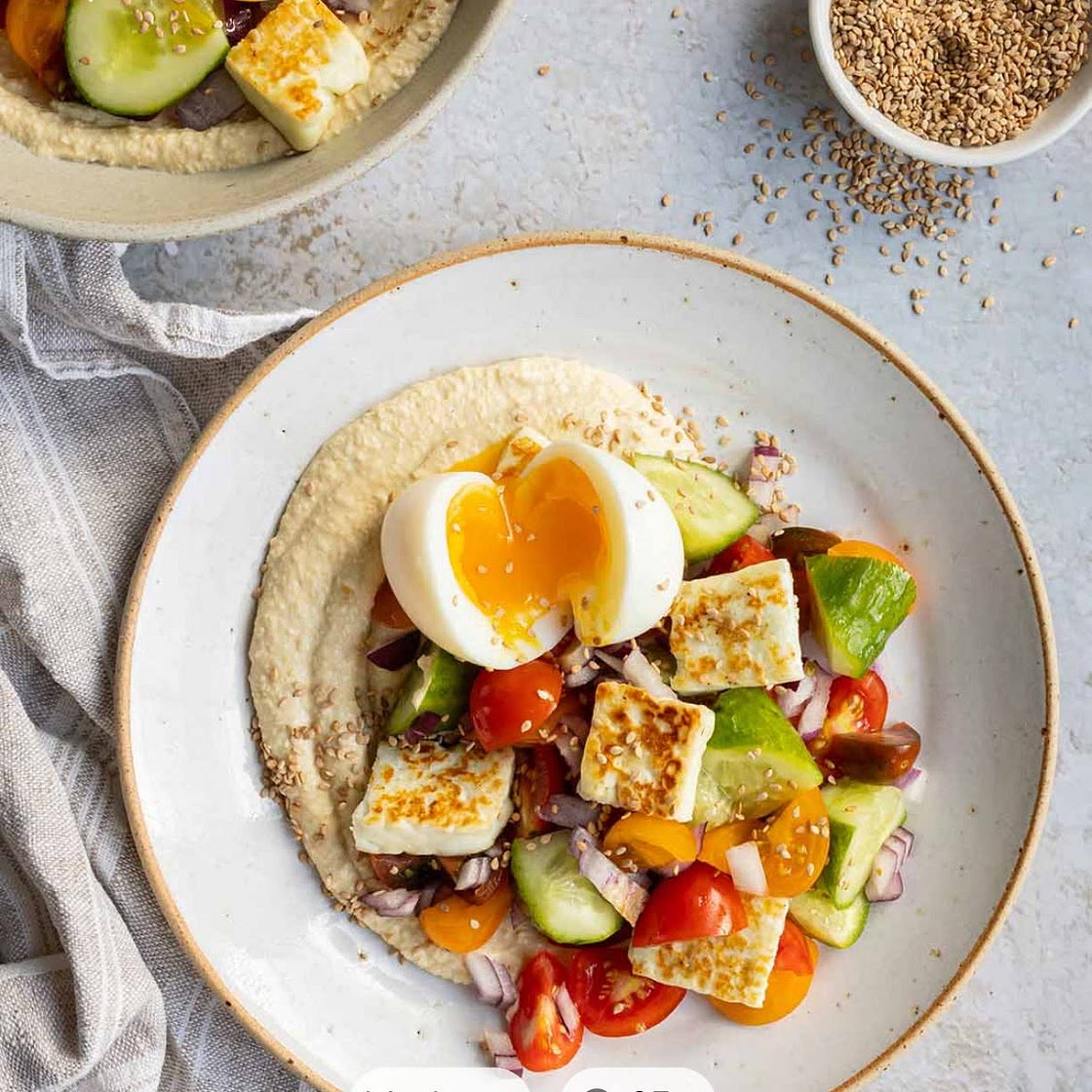 Egg & Halloumi Breakfast Bowl