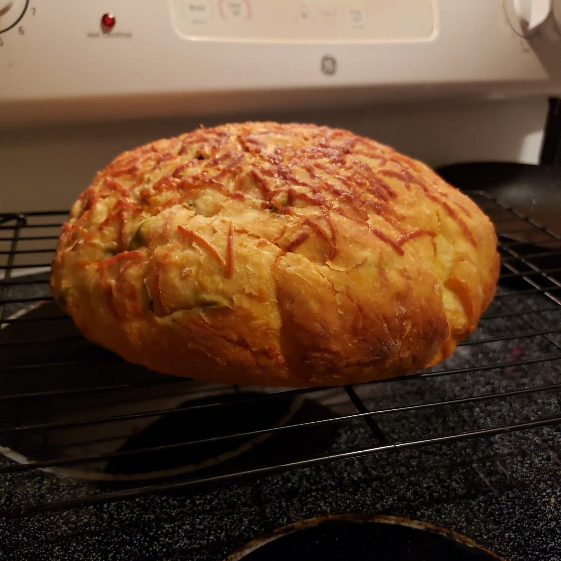 Jalapeno Cheddar Dutch Oven Bread
