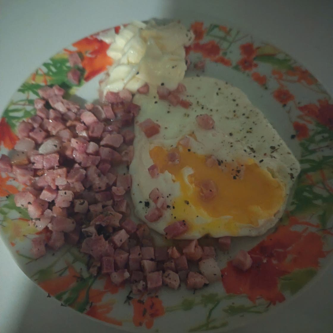 Middle Eastern eggs with merguez & pistachios