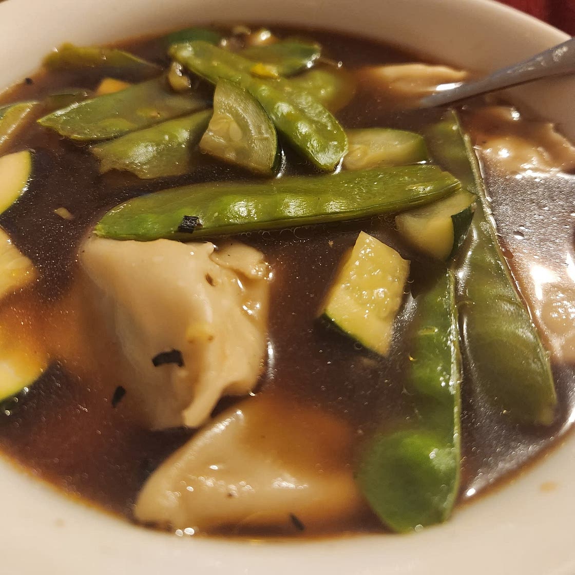 Gyoza Soup (Japanese Dumpling Soup)