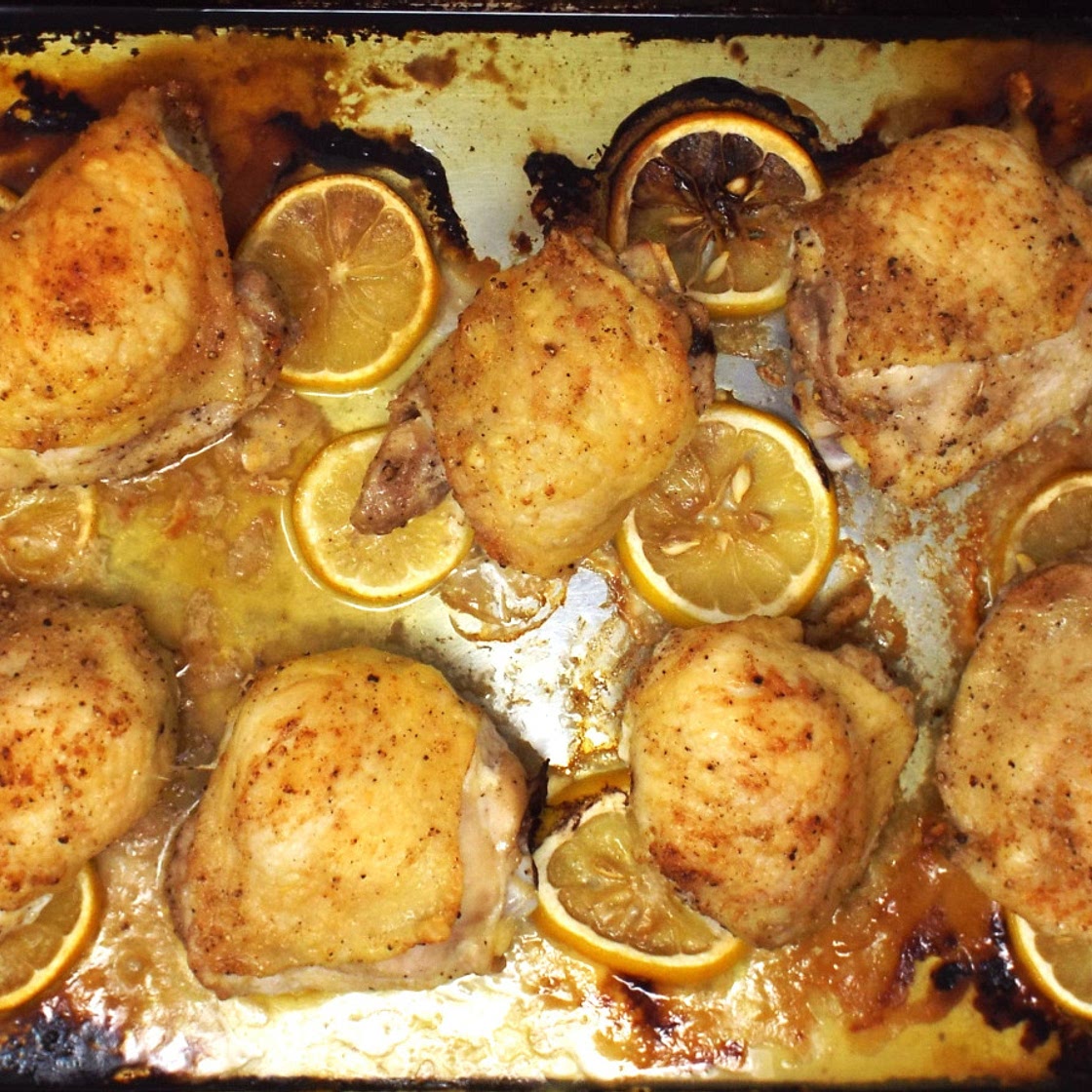 Lemon and Garlic Baked Chicken Thighs