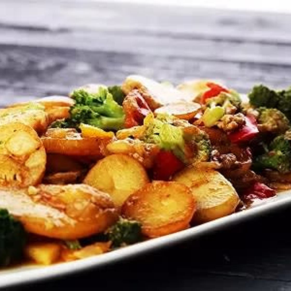 Poêlée brocolis et pomme de terre