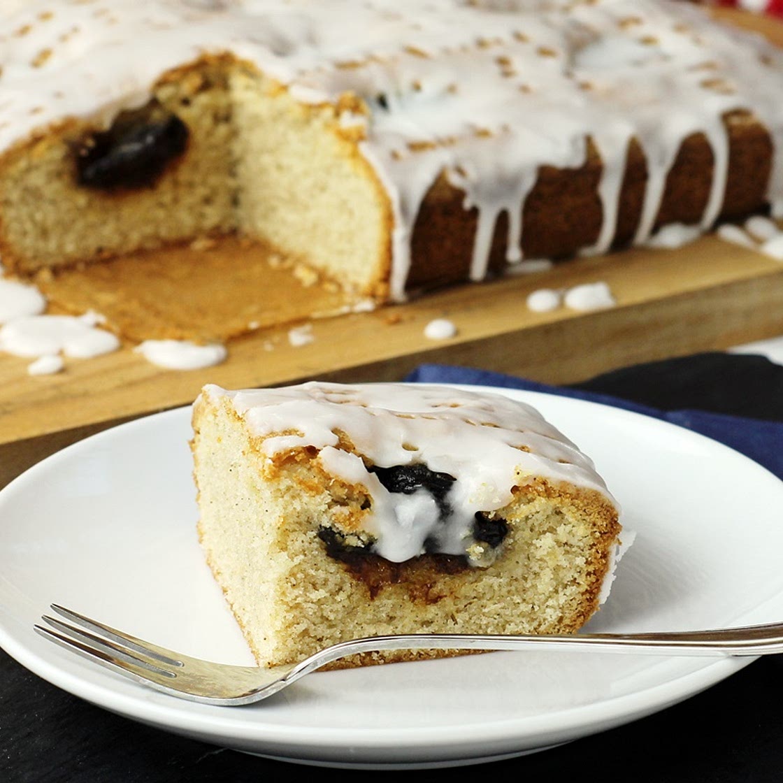 Spiced Prune Traybake