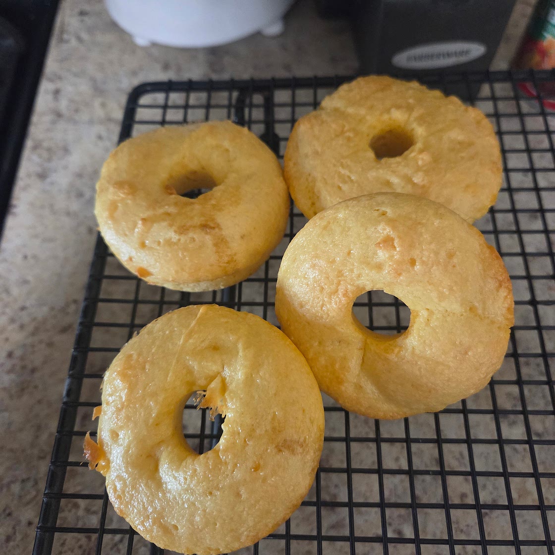 Karen's cake protein doughnuts