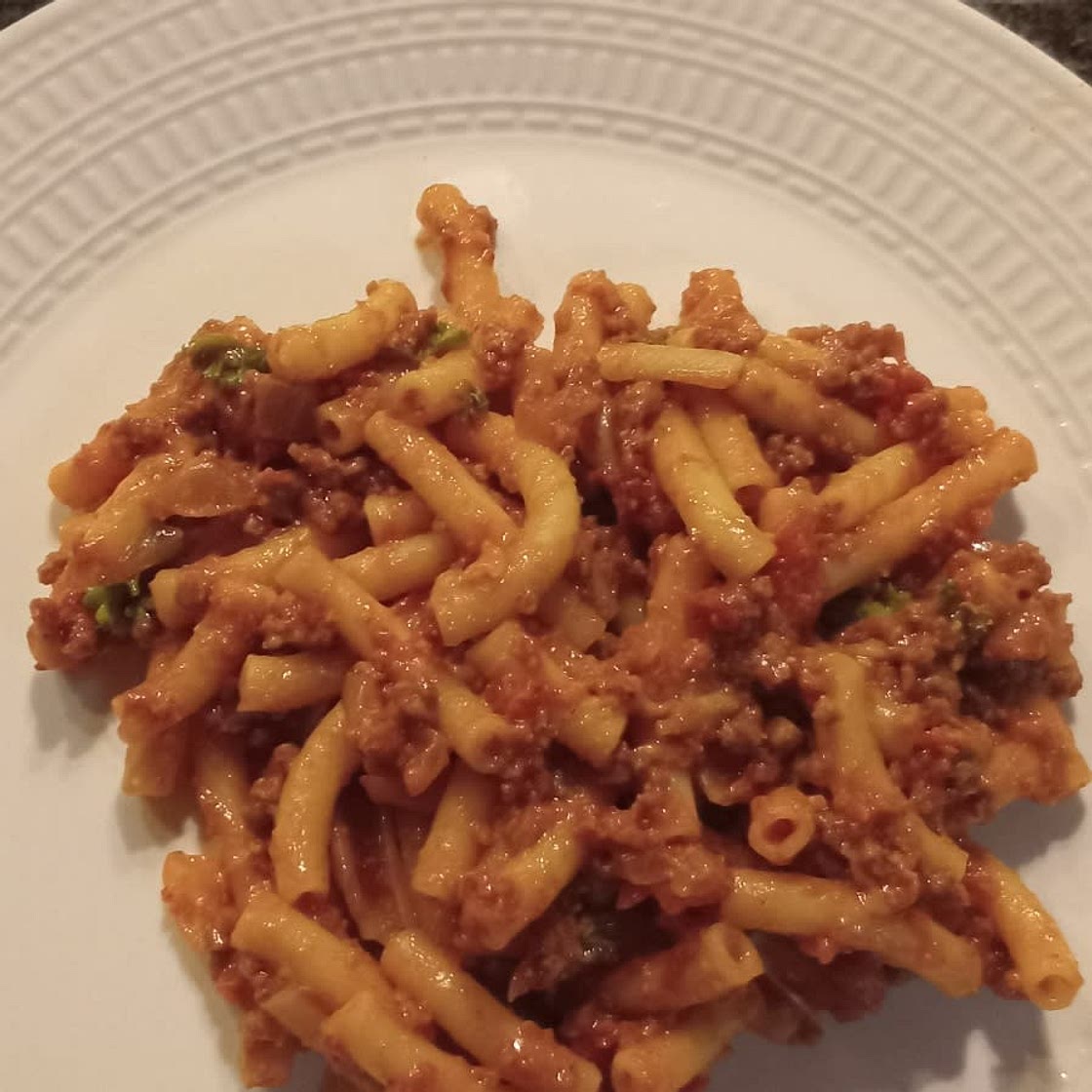 Homemade Beefaroni – Easy and Delicious Weeknight Dinner
