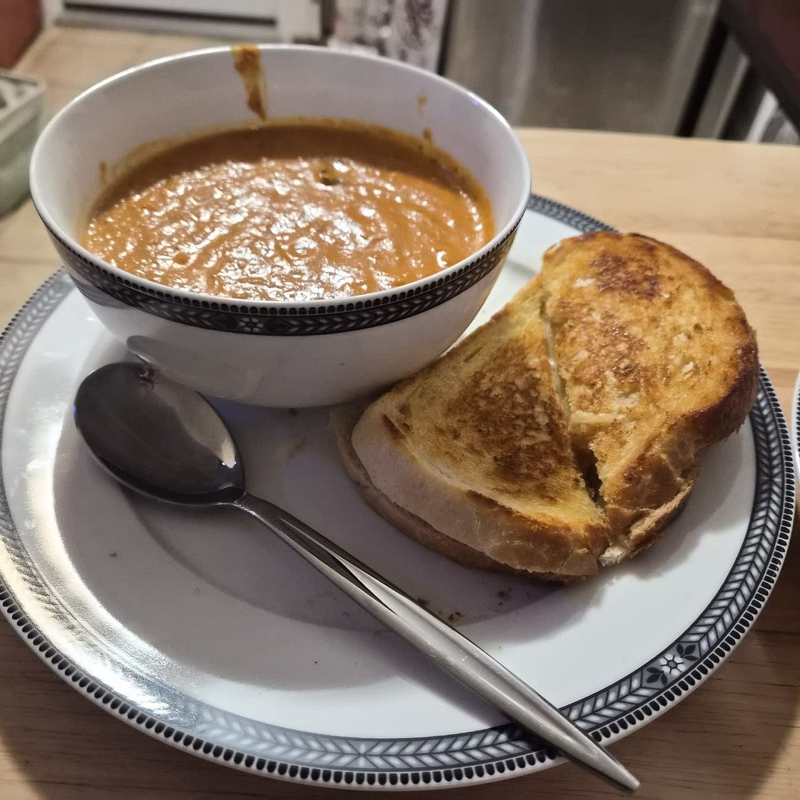 Roasted Tomato Soup w/ Grilled Cheese