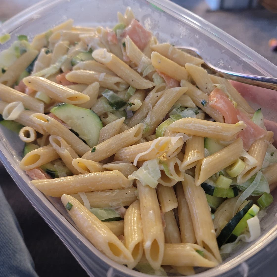 Smoked Salmon and Leek Pasta Salad