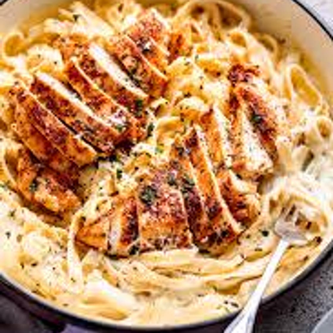 Recipe: Homemade Chicken Alfredo Pasta