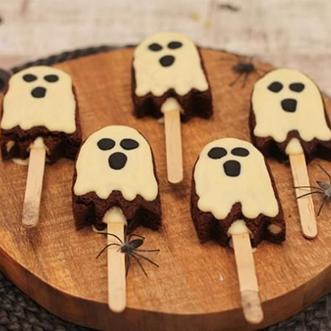 Halloween Boo Brownie Pops Recipe