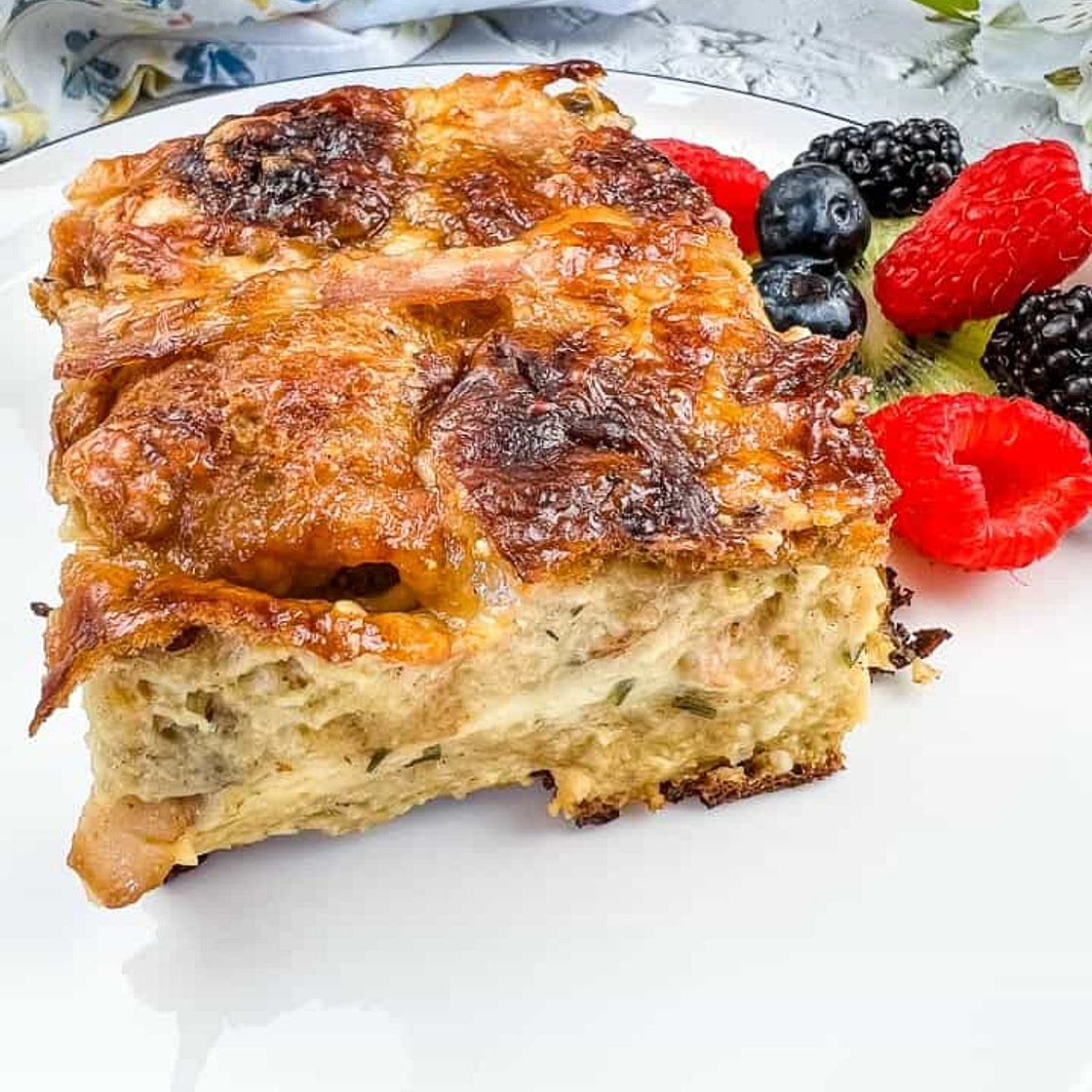 Hot Cross Bun Breakfast Casserole