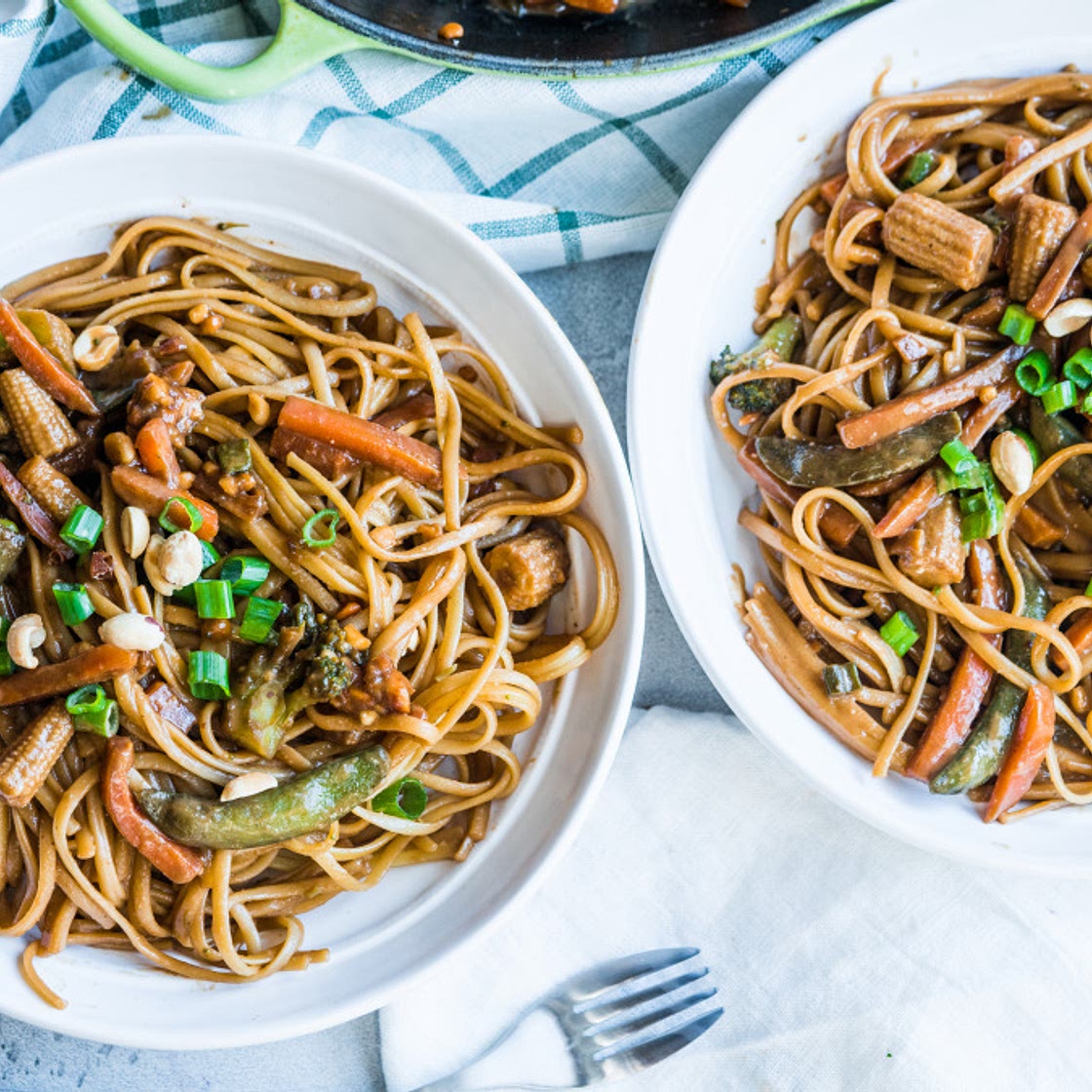 Thai Noodles With Spicy Peanut Sauce
