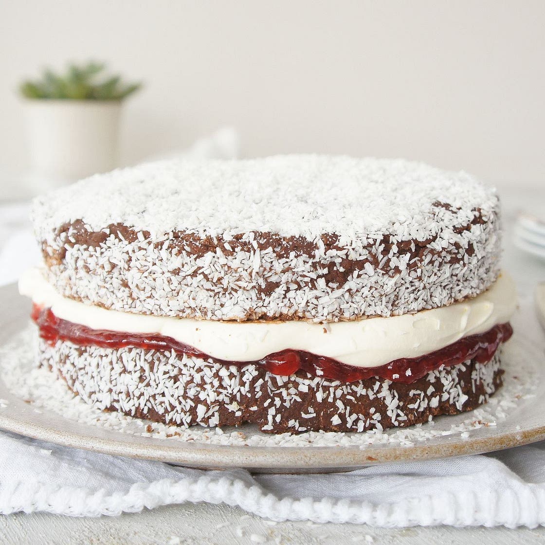 Lamington Sponge Cake