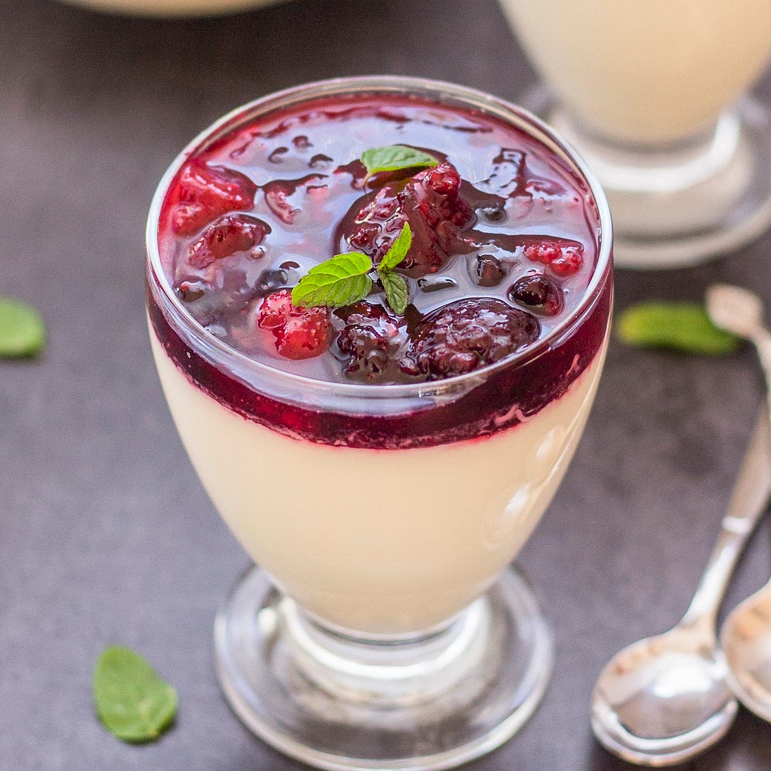 Creamy Vanilla Panna Cotta