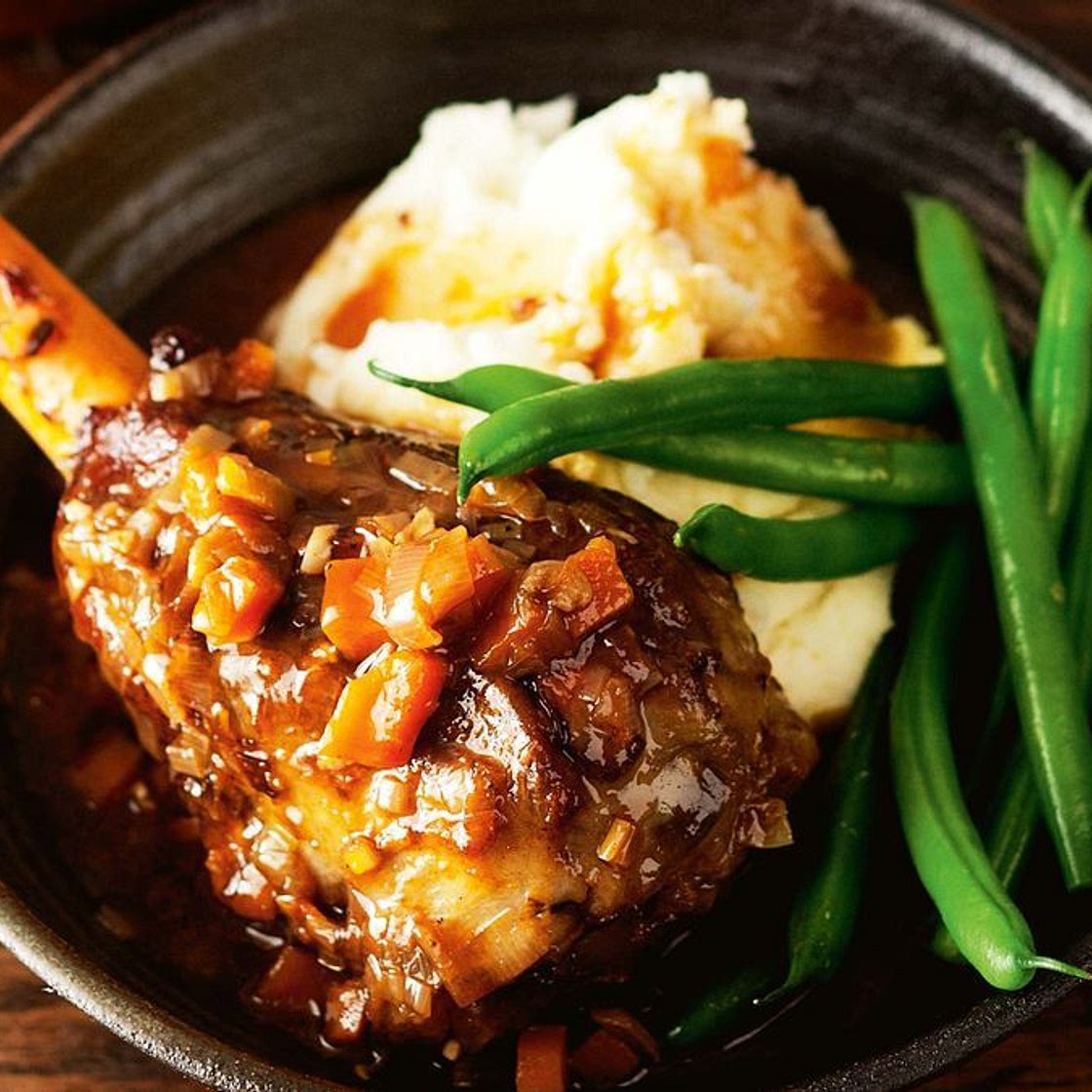 Slow-cooker Guinness lamb shanks