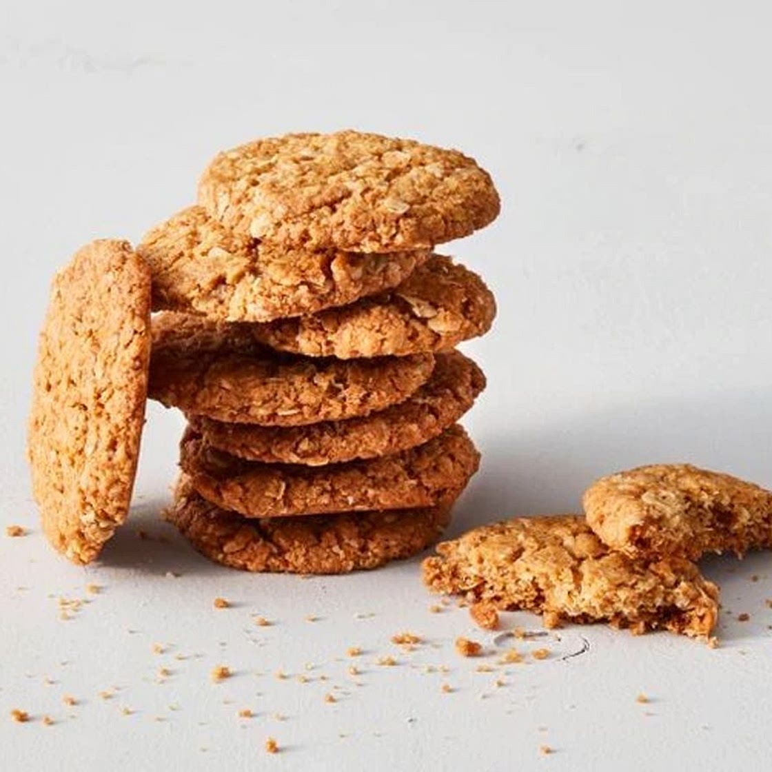 The best chewy Anzac biscuits recipe