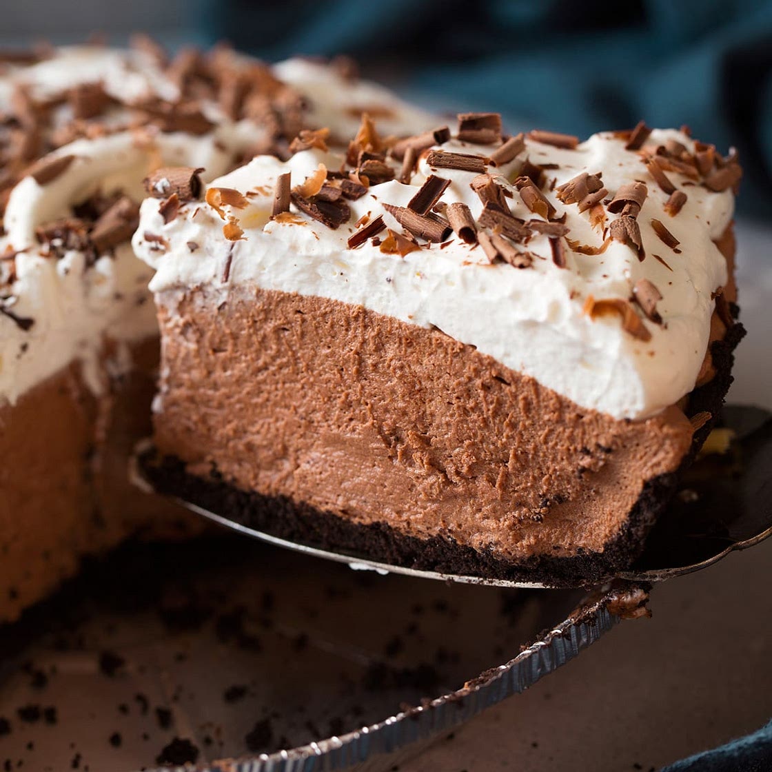 Easy Chocolate Mousse Pie