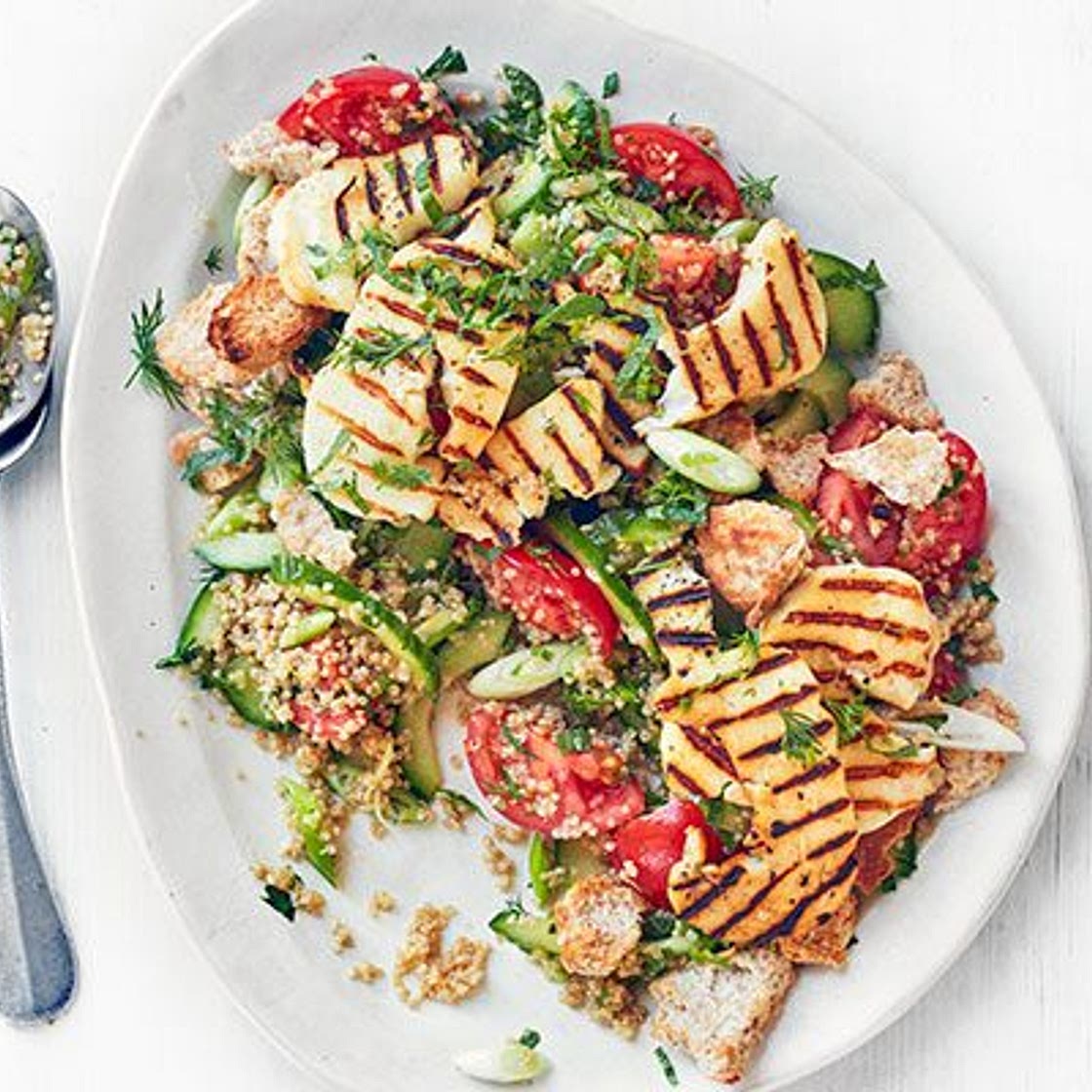 Halloumi & quinoa fattoush