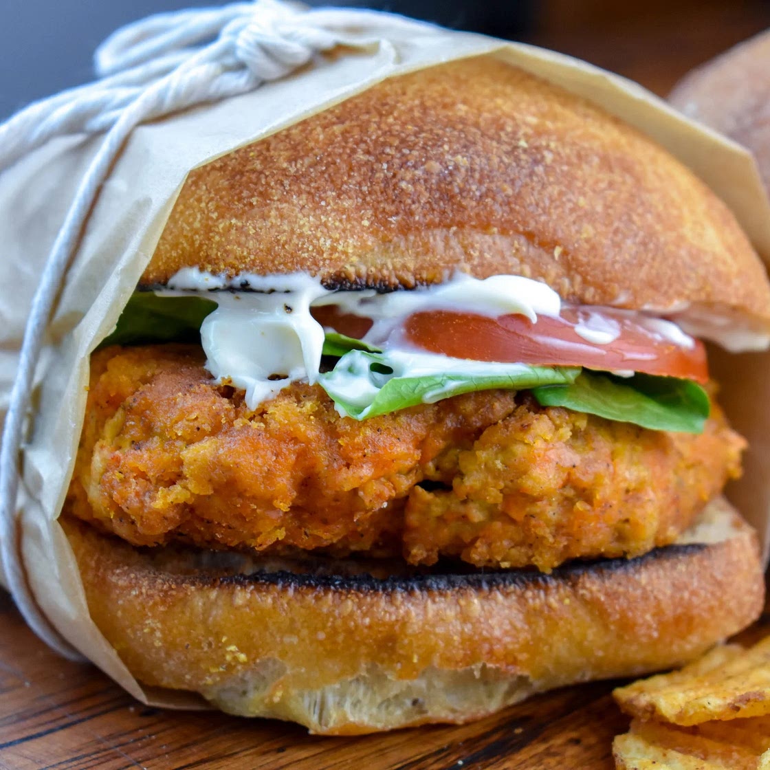 Vegan Wendy's Mock Spicy Chicken Sandwich w/ Meatfree Breaded Chicken Patty — The Vegan Caveman