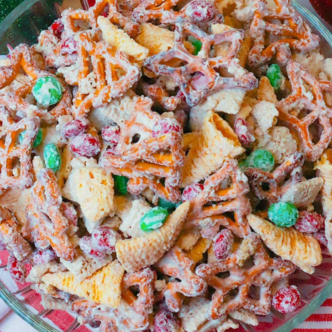 Christmas Snack Mix