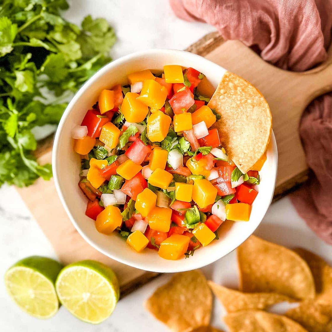Easy Mango Pico de Gallo