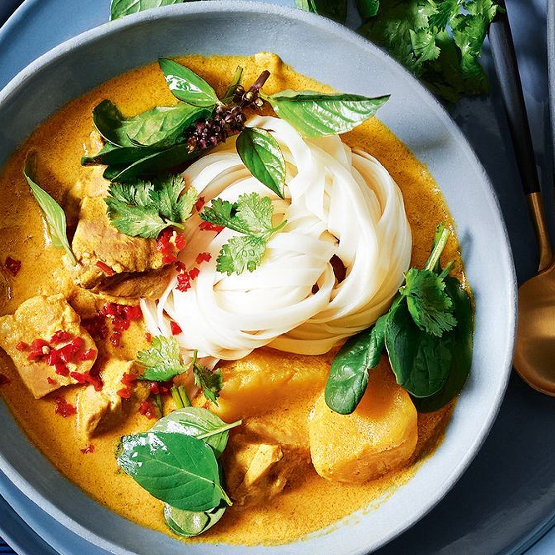 Thai curry noodle soup