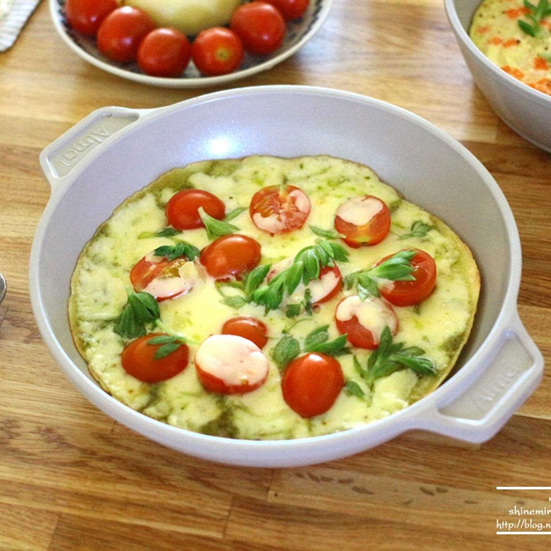 간단 브런치 : 간단 페스토 피자, 간단 프리타타