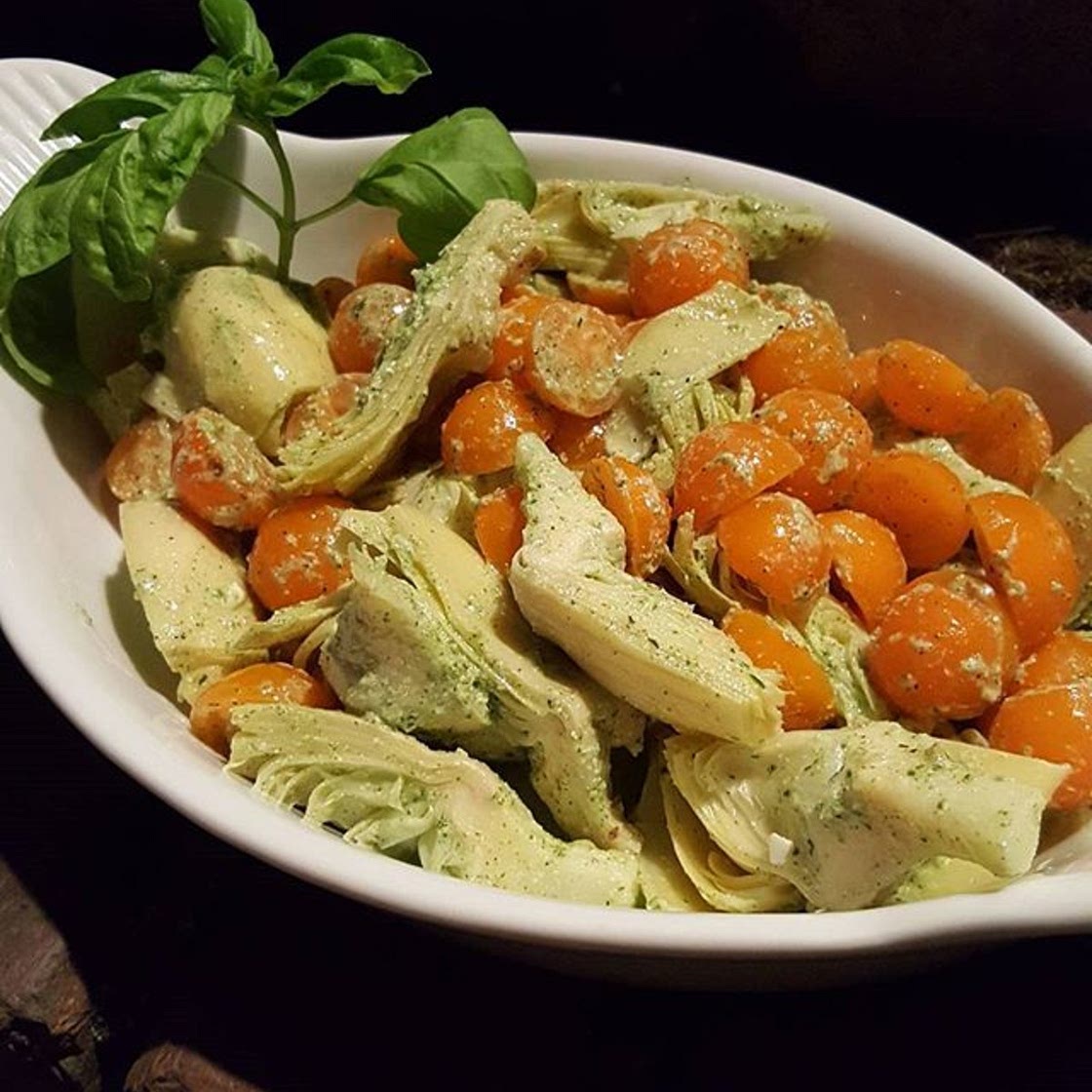 Artichoke Heart and Tomato Salad