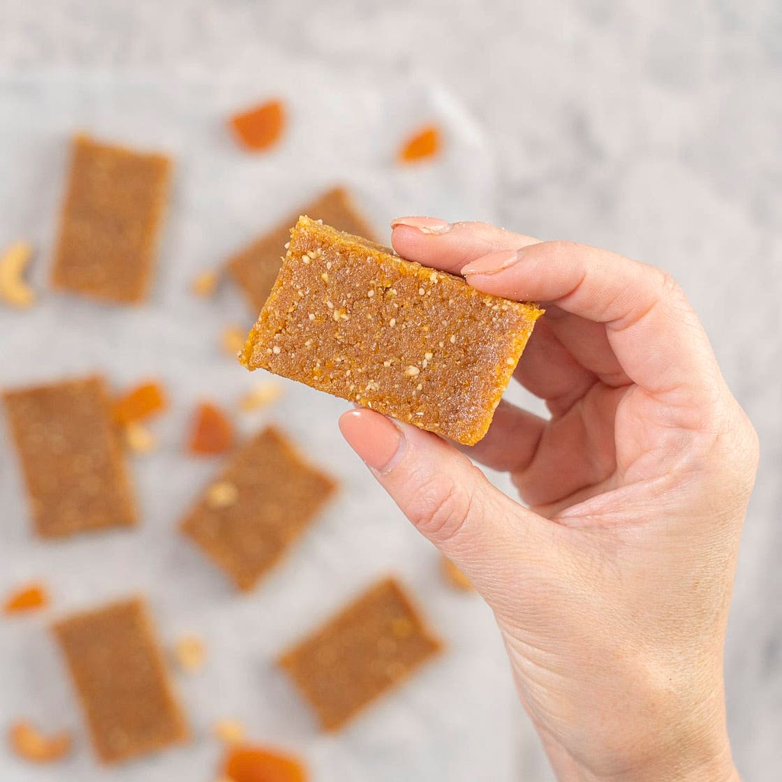 No-Bake Apricot Bars