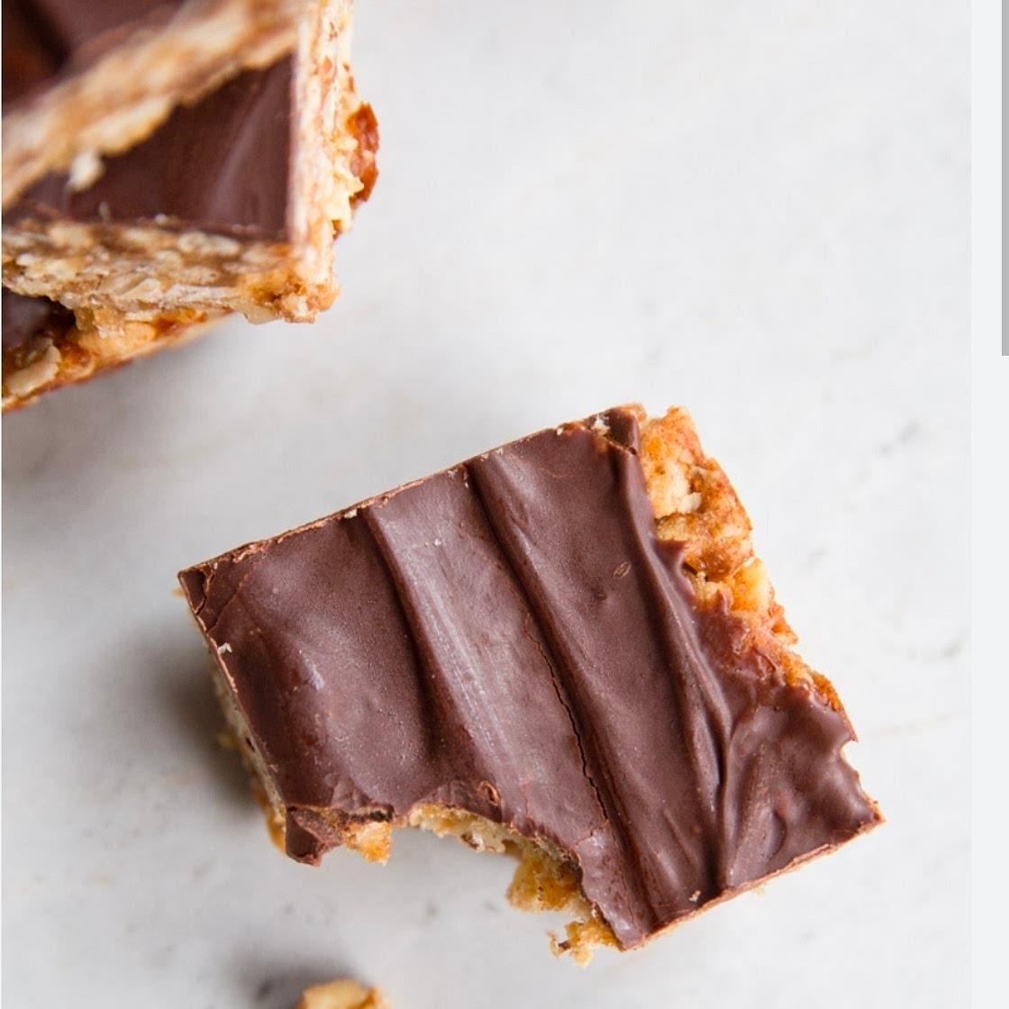 Oat Date Carmel Bars