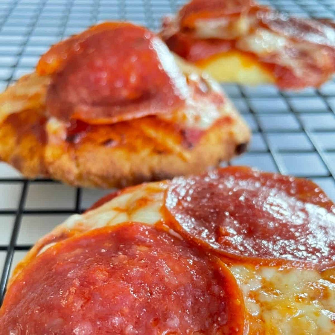 Keto Air Fryer Pizza