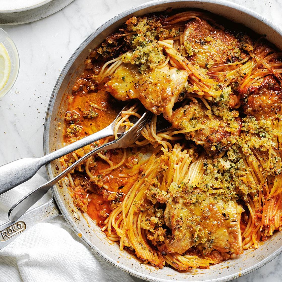 Yotam Ottolenghi's one-pan crispy spaghetti and chicken
