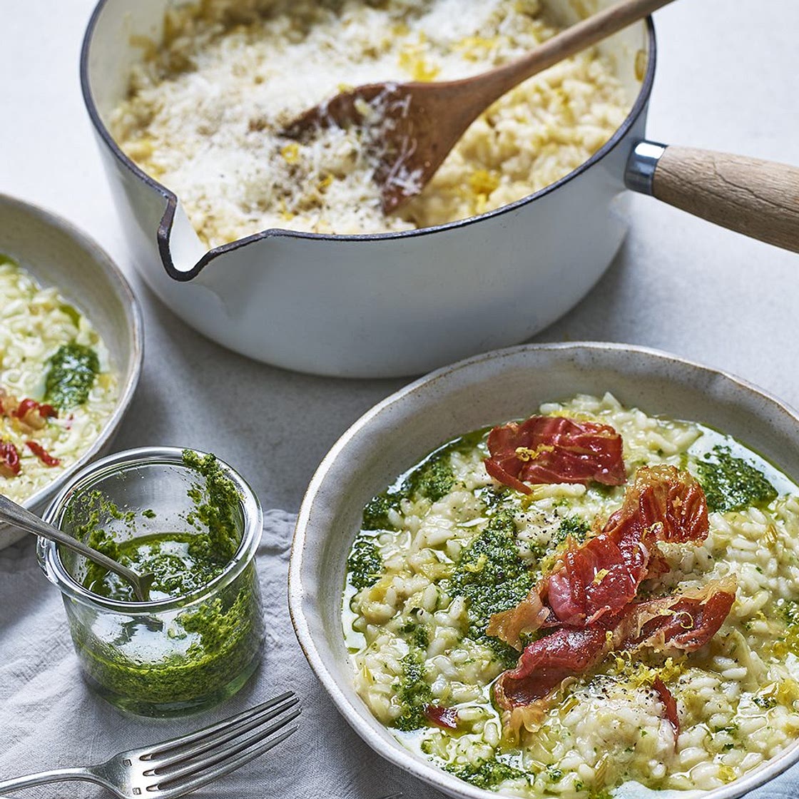 Leek risotto with kale pesto and crispy prosciutto