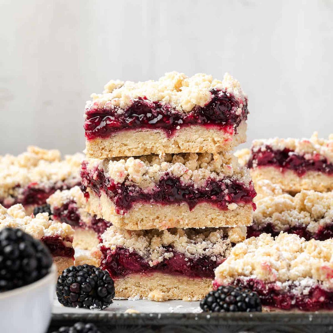 Easy Blackberry Pie Bars