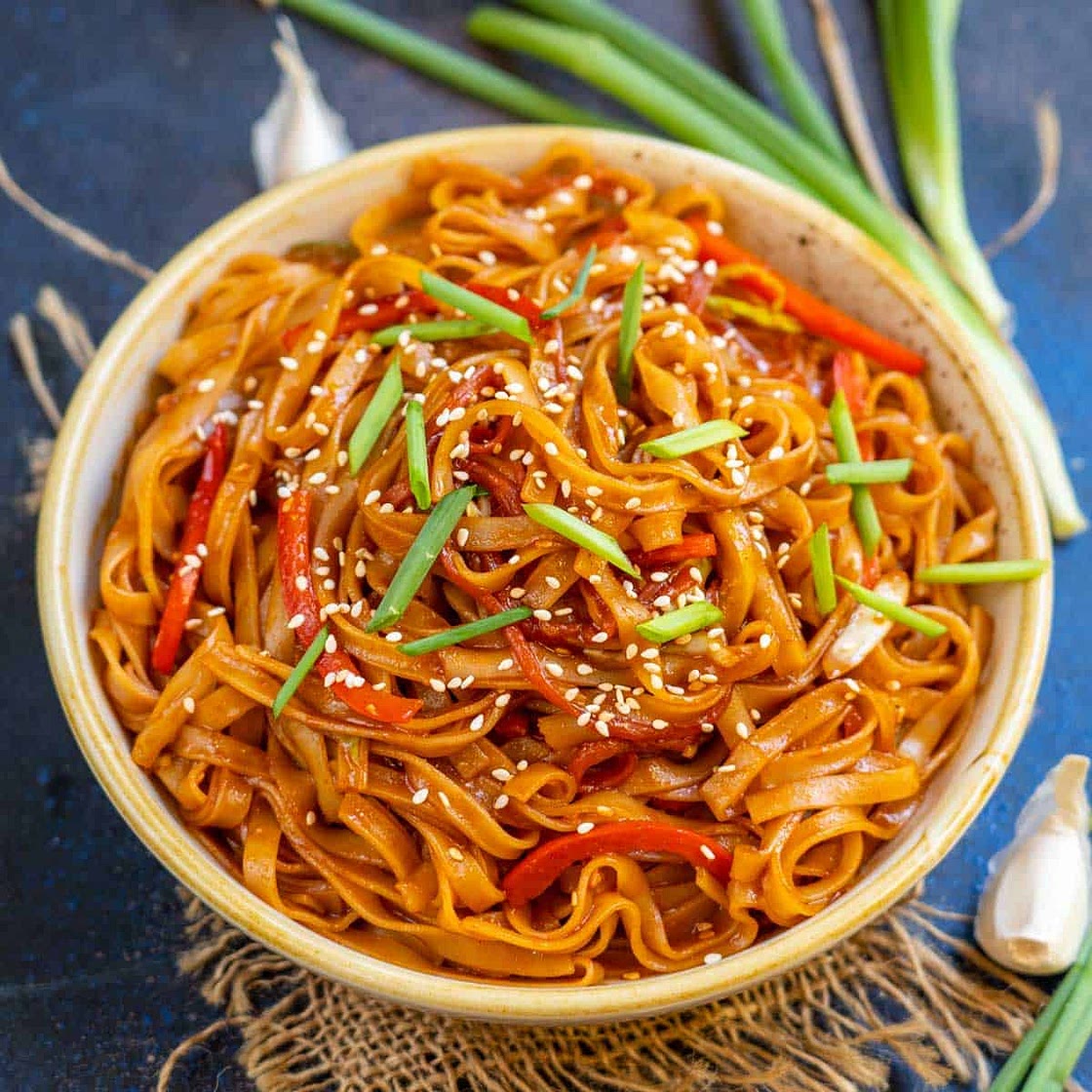 Sweet And Spicy Korean Gochujang Noodles Recipe
