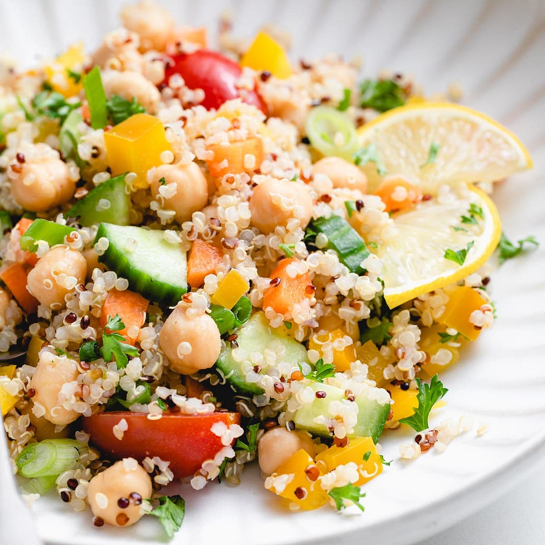 Lemon Quinoa & Chickpea Salad