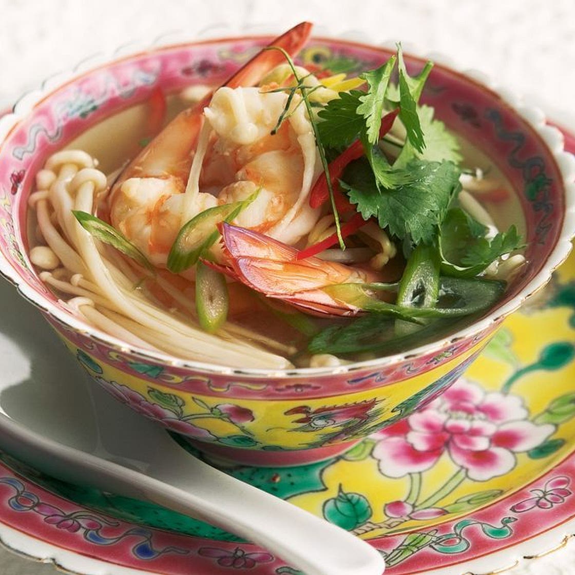 Hot and sour prawn soup