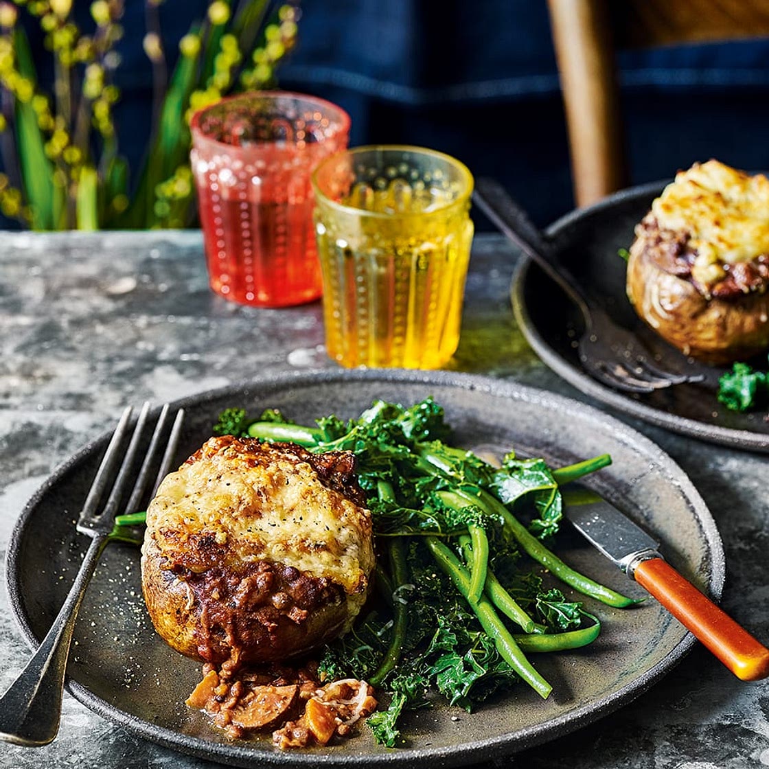 Veggie cottage pie stuffed jackets