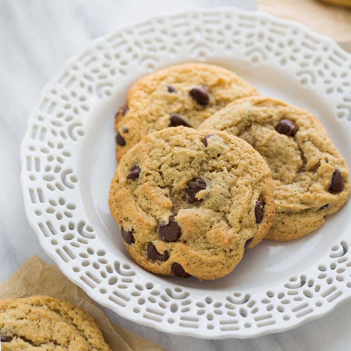 Almond Flour Chocolate Chip Cookies {Grain-Free}