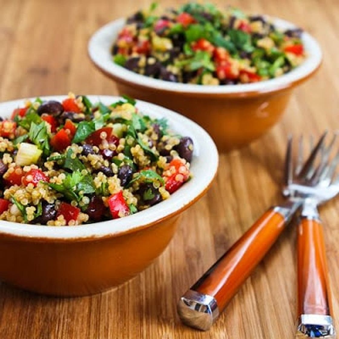 Southwestern Quinoa Salad with Black Beans