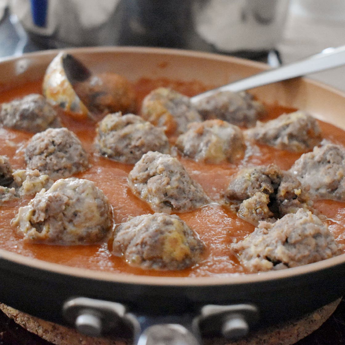 Classic Spaghetti and Meatballs