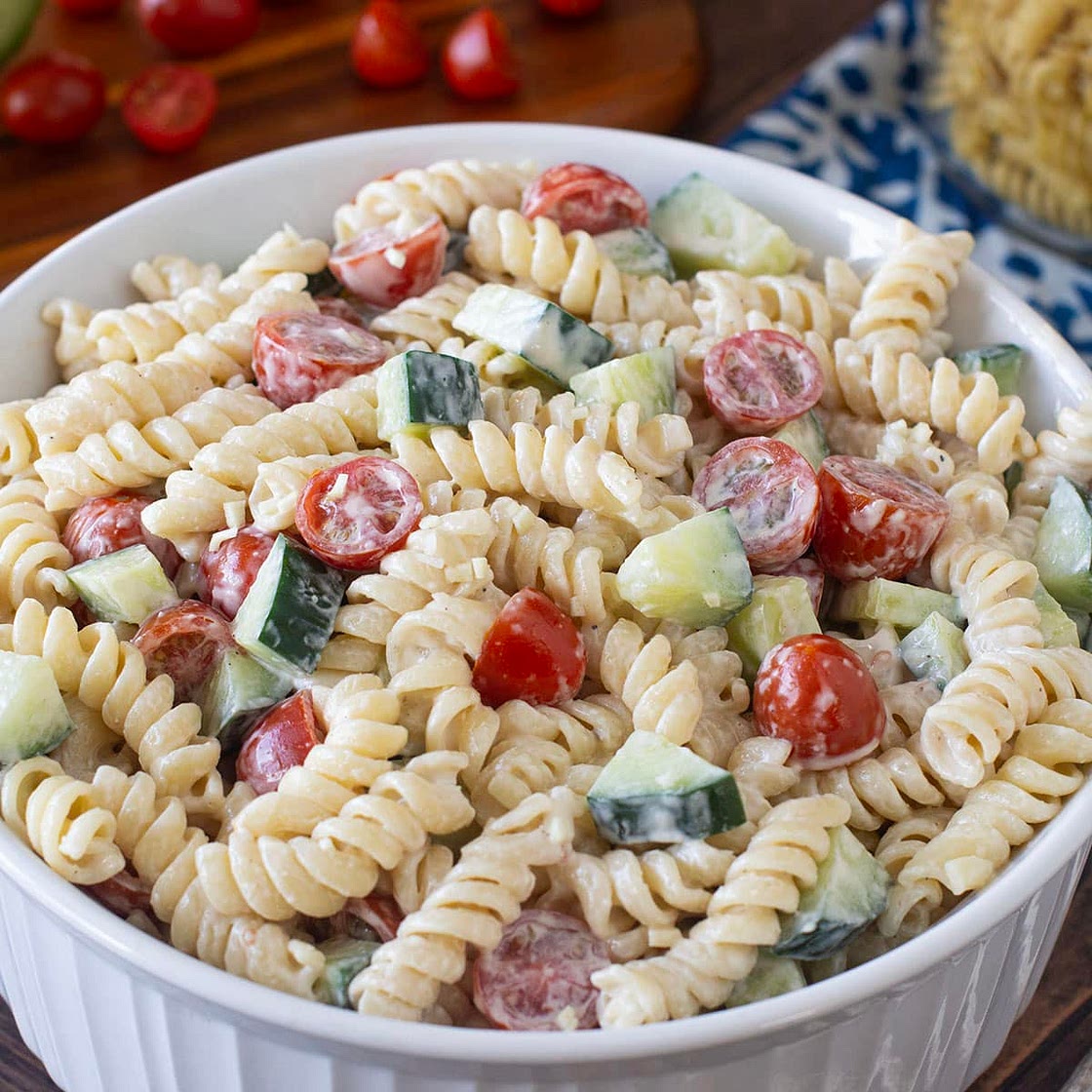 Creamy Garlic Pasta Salad Recipe