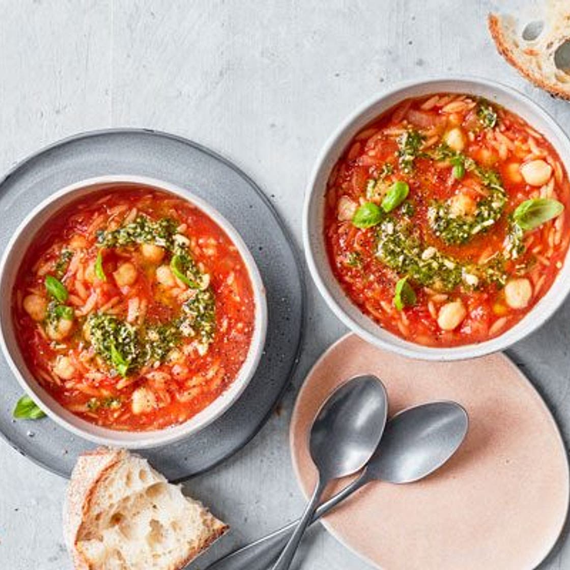 Orzo & tomato soup