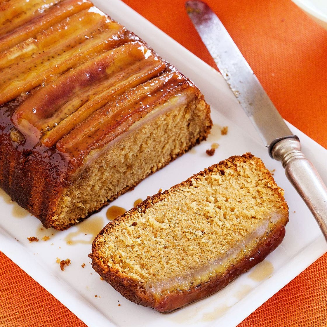 Banana caramel cake