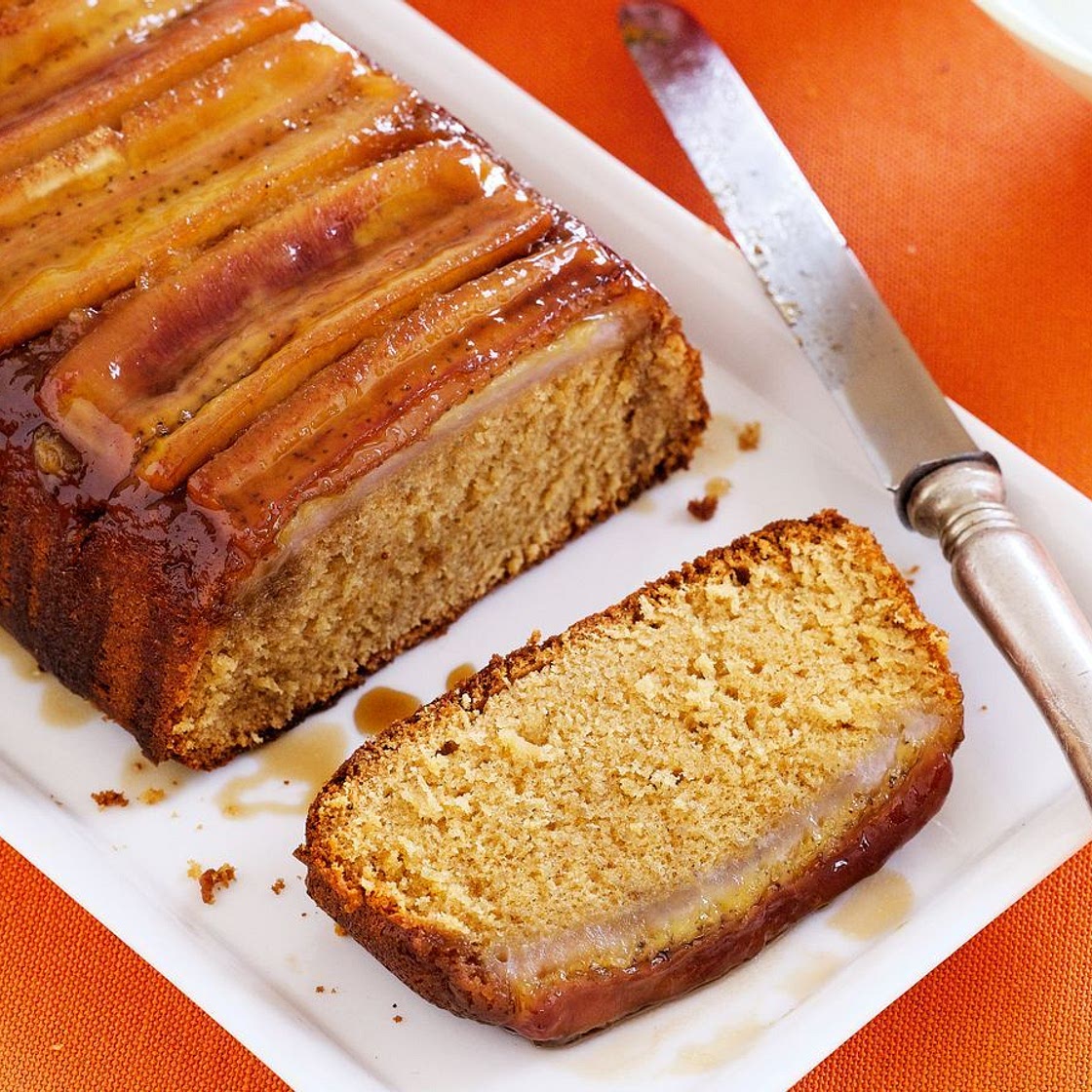 Banana caramel cake