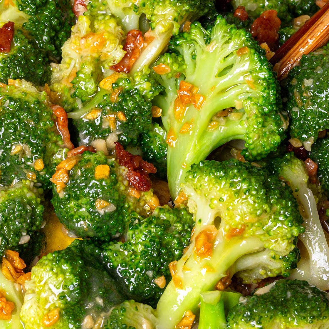 Broccoli with Garlic Sauce