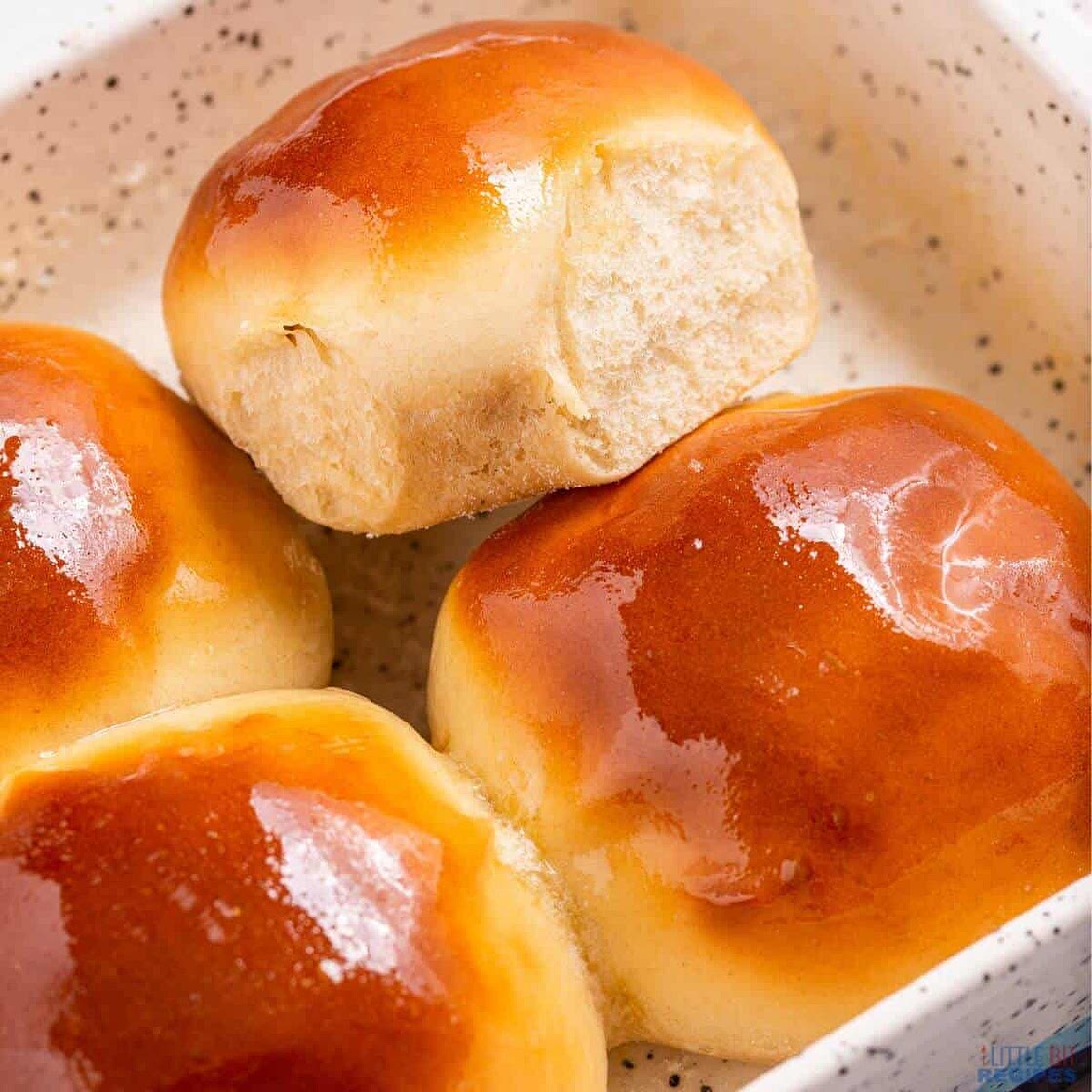 Small Batch Yeast Rolls