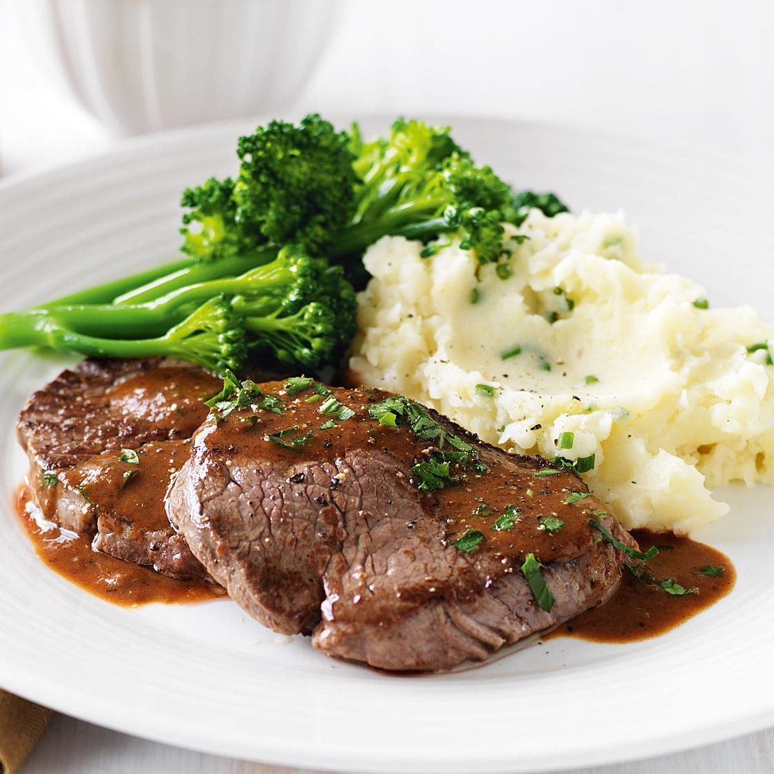 Steak diane with chive mash