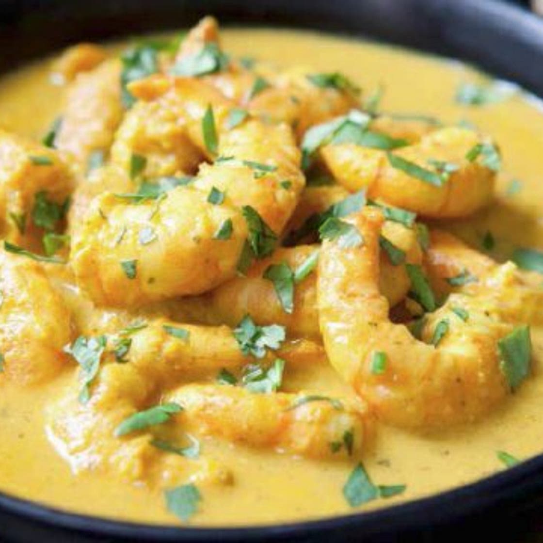 Creamy prawn korma