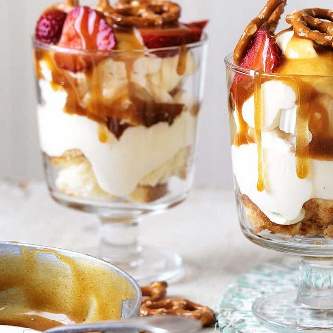 Salted caramel Eton mess