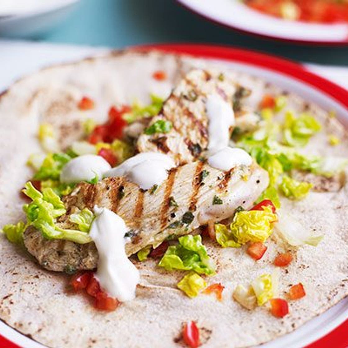 Lemon & yogurt chicken flatbreads